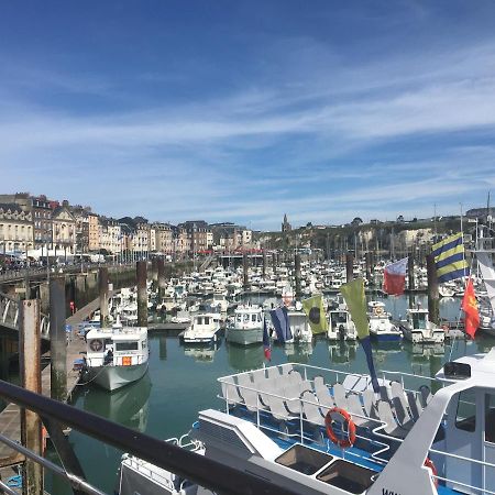 Entre Port Et Plage Appartamento Dieppe Esterno foto